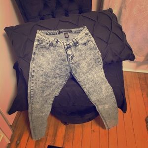 Acid Wash Jeans